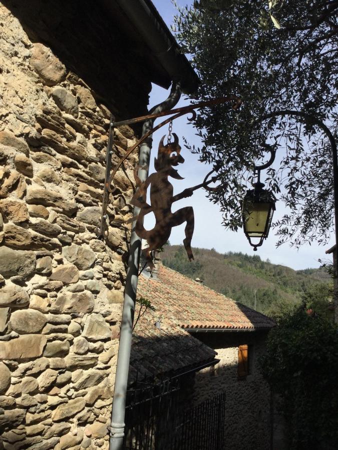 Le Diable Par La Queue Villa Olargues Exterior photo